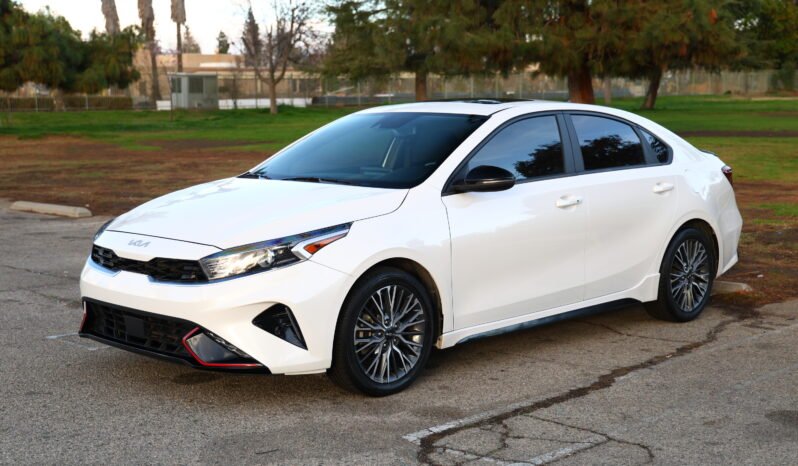 
								Kia Forte 2019 full									