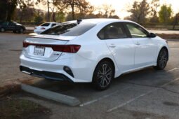 
										Kia Forte 2019 full									