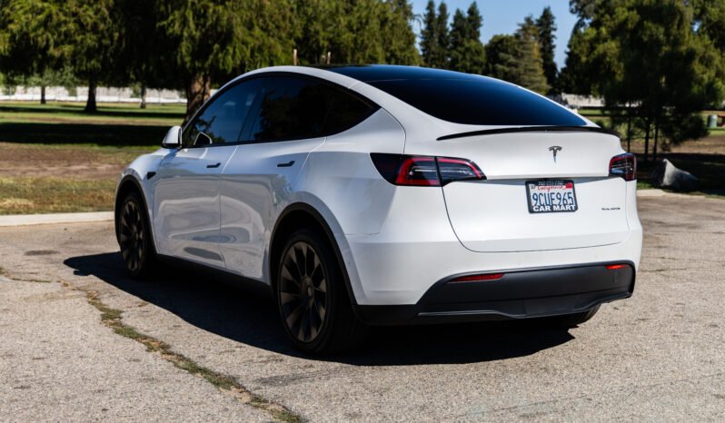 
								Tesla Y 2022 full									